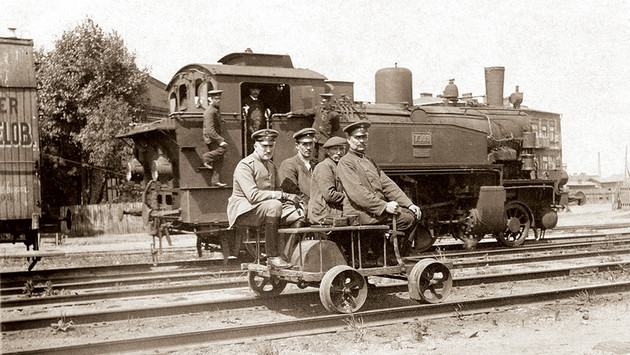 Pracownicy kolei początek XX wieku